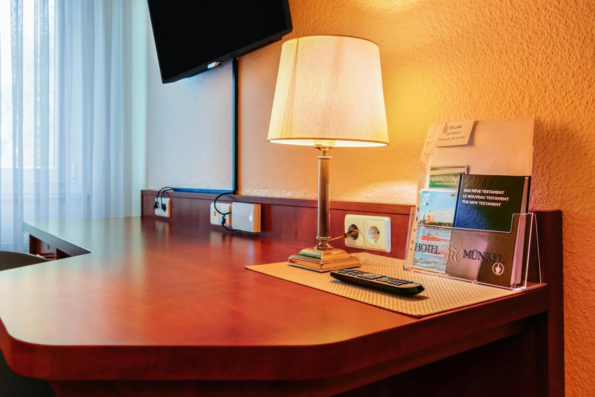 Hotel Muenkel Hannover Bagian luar foto