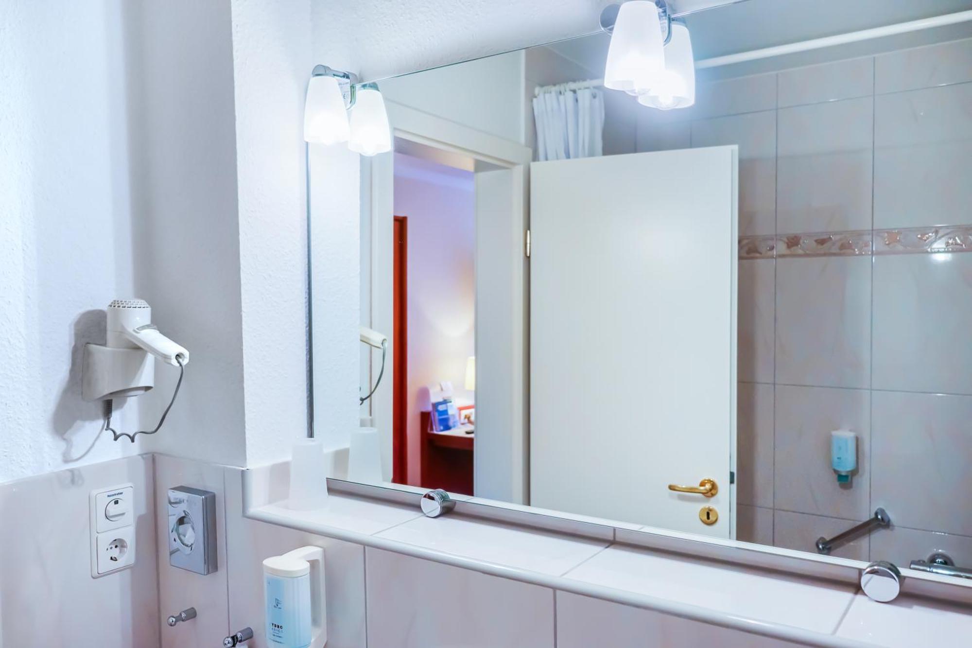 Hotel Muenkel Hannover Bagian luar foto